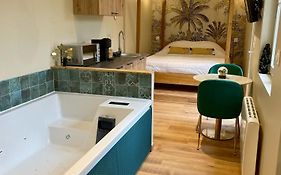 Les Secrets de la Baie - La Jimbaran - Suite d'exception Spa&Sauna